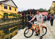 Du khách thích thú với Xe đạp Thống Nhất tại Santa Villa Hội An Du khách thích thú với Xe đạp Thống Nhất tại Santa Villa Hội An