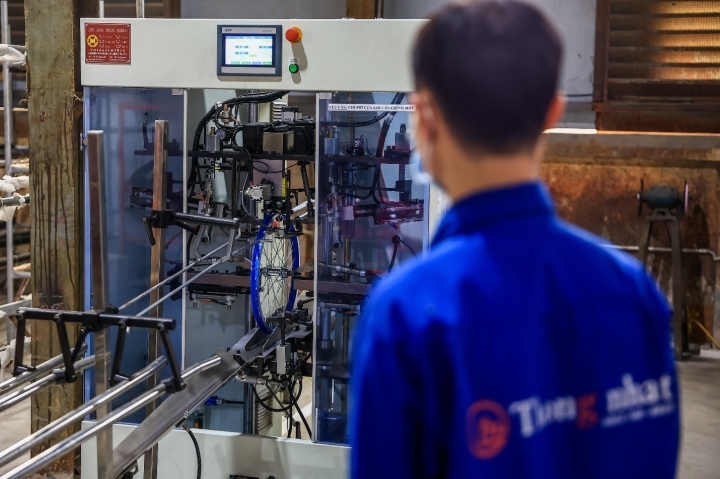 686249 637928870683238314 14242866