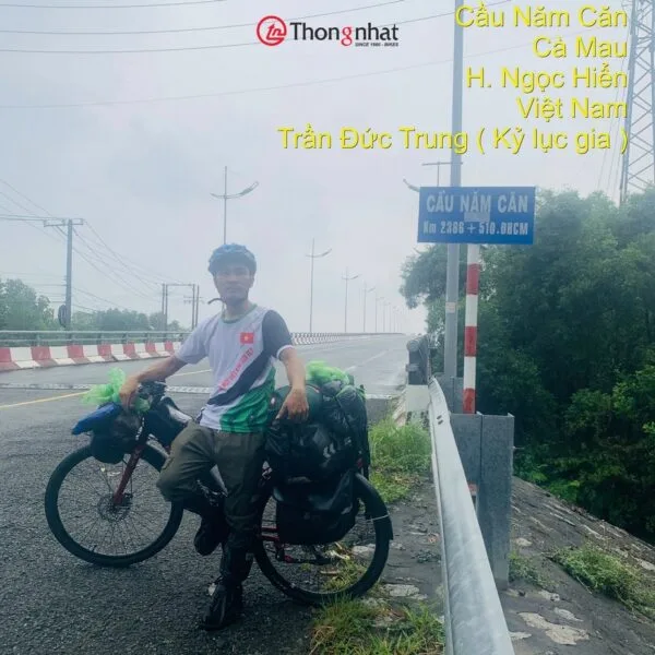 Hanh trinh 3000 km xe dap Thong Nhat